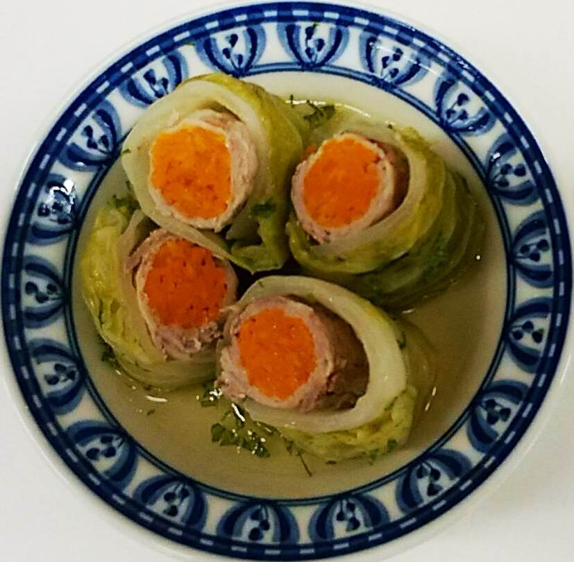 豚スライスのロールキャベツ
