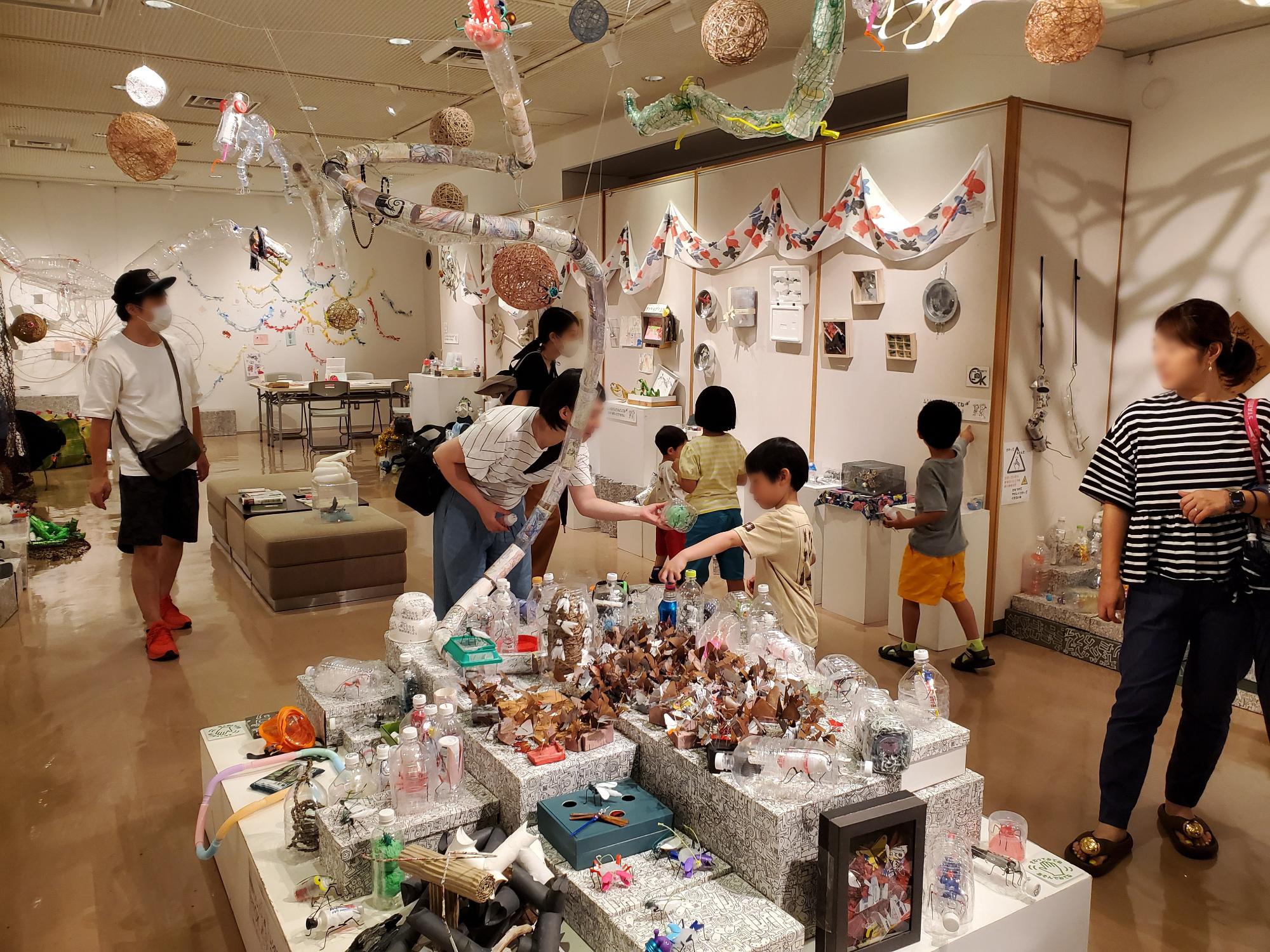 ムシムシ工作大集合の写真