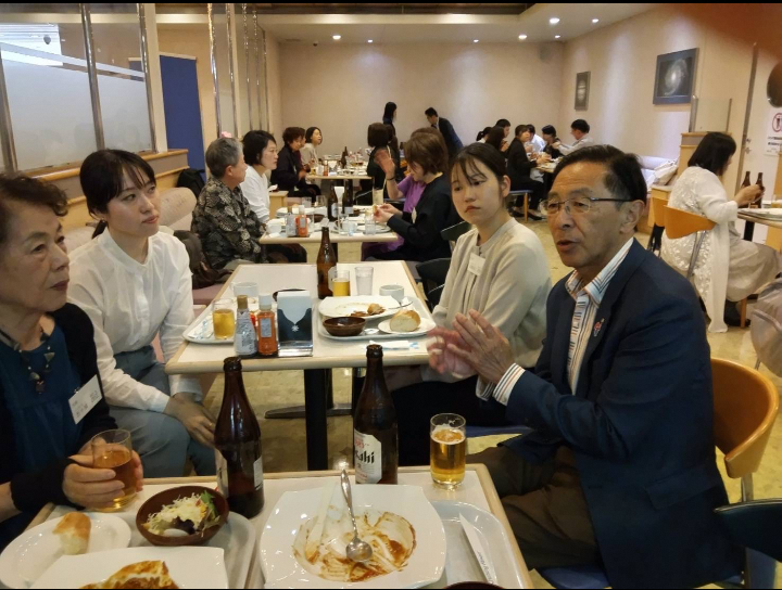 西脇知事を交えた食事会の写真
