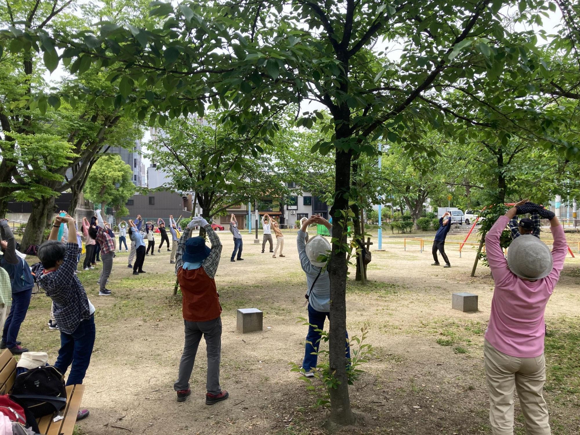 みんなで体操の写真