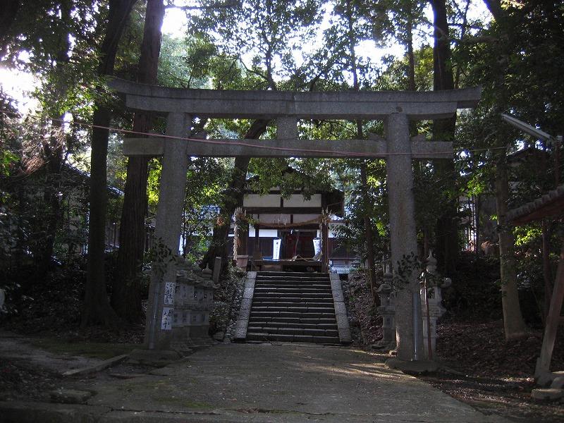 神殿神社