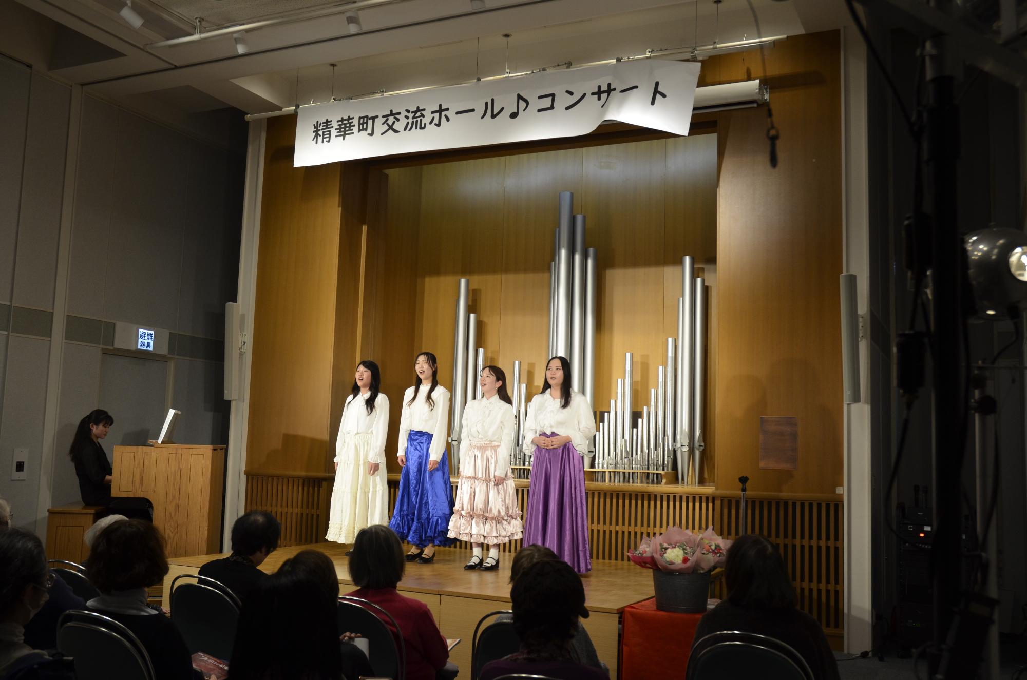 同志社女子大学2025年演奏の様子