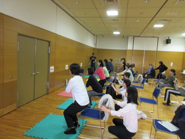 リラックスストレッチ講座の様子