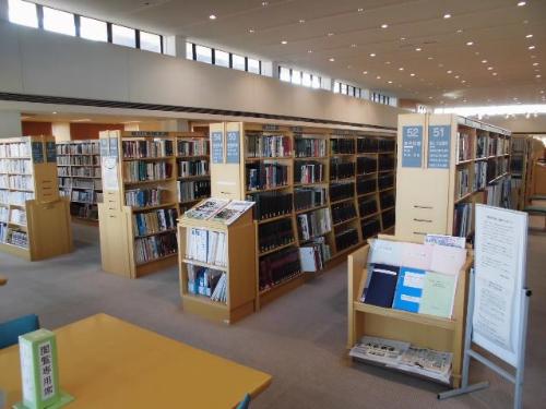 参考図書コーナー